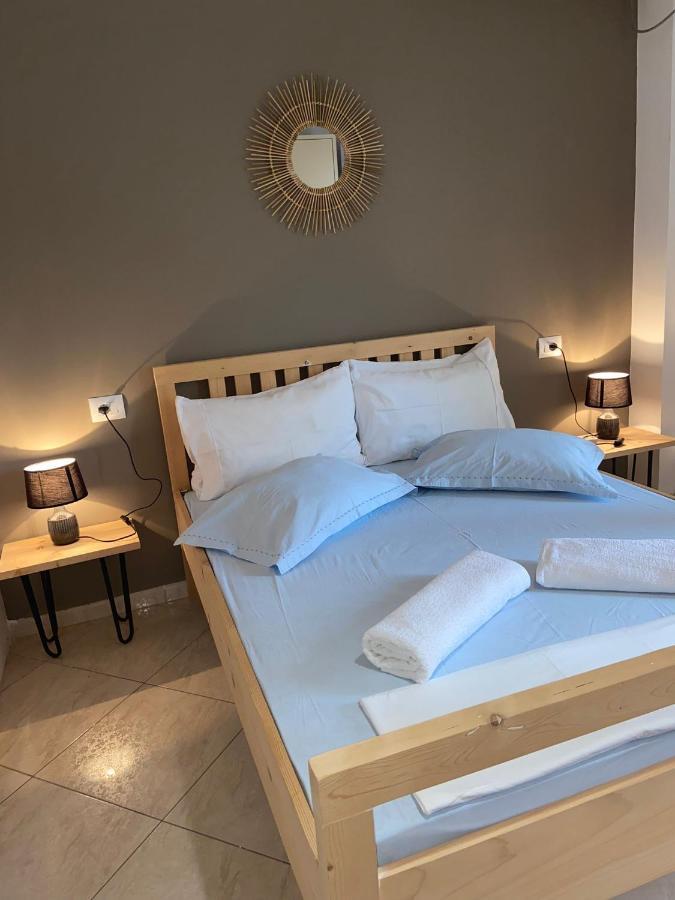 Lungomare Vlore Con Garage Privato 2 Apartment Luaran gambar